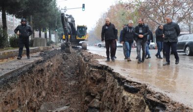 Diyarbakır Fırat Bulvarı’nda altyapı yenileniyor