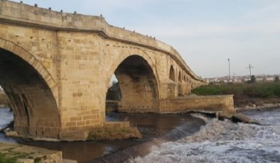Edirne’nin simgesi tarihi Uzunköprü’de restorasyon çalışması sürüyor…