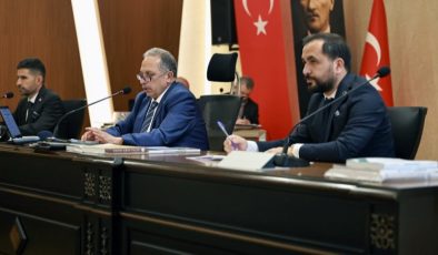 Kayseri Talas’ta yeni Meclis’ten ilk toplantı